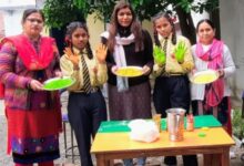 Herbal color making learned by PM Shri Primary School Majri Grant,Doiwala.