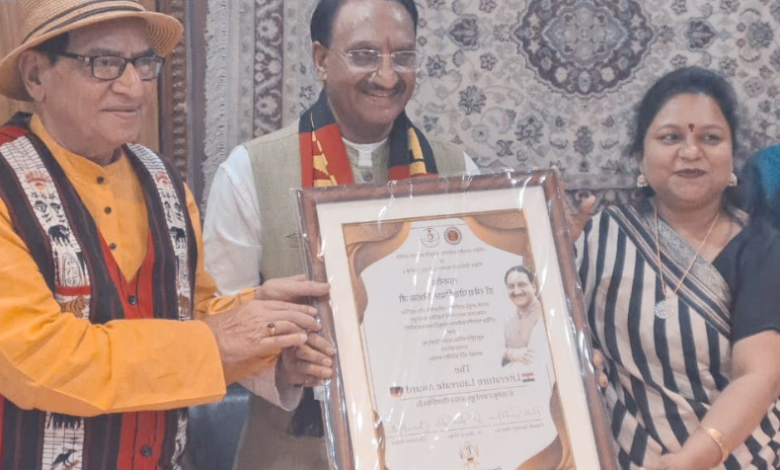 Dr. Ramesh Pokhriyal 'Nishank' honoured with "The Literature Laureate" Award