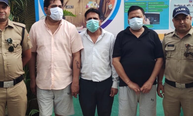 3 accused arrested including rare 'two-headed' snake worth Rs 1 crore in Dehradun