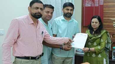 Congress gave memorandum to SDM Doiwala,demanding Block Pramukh election to be fair and amid tight security.