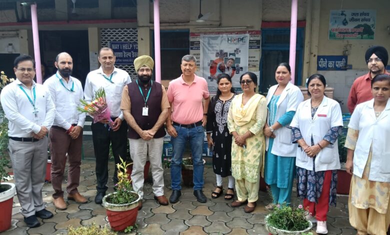 IDBI BANK donated essesntial equipments to CHC ,Doiwala under HOPE,CSR activity.