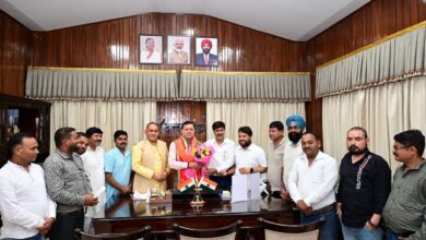BJP delegation of Doiwala met with Chief Minister Pushkar Singh Dhami.