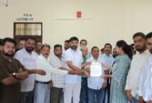Congress gave memorandum to Governor via SDM office Doiwala demanding high level investigation in flouting of law in Panchayat Election by BJP.