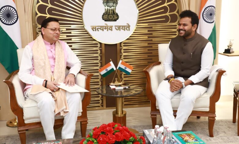 Chief Minister Pushkar Singh Dhami met with Union Civil Aviation Minister.