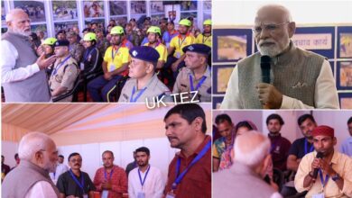 Prime Minister Narendra Modi dialogue with NDRF,SDRF and Diaster Relief Volunteers at Dehradun.