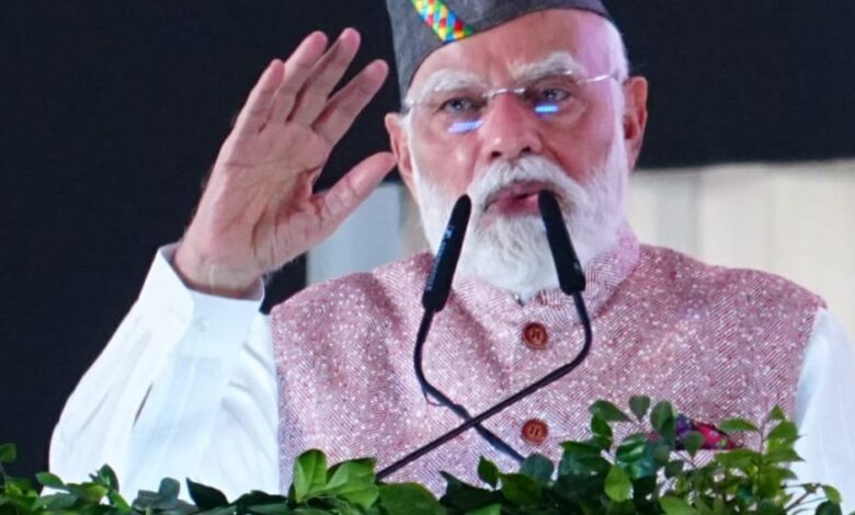 Prime Minister Narendra Modi at Silver Jubilee function of Foundation Day of Uttarakhand at Dehradun.