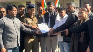 Congress gave written complaint to Doiwala Kotwali demanding case to be registered against BJP leader Shekhar Verma.