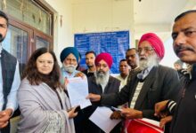 Memorandum submitted to SDM Doiwala demanding underpass on Majri Chowk on National Highway 34.